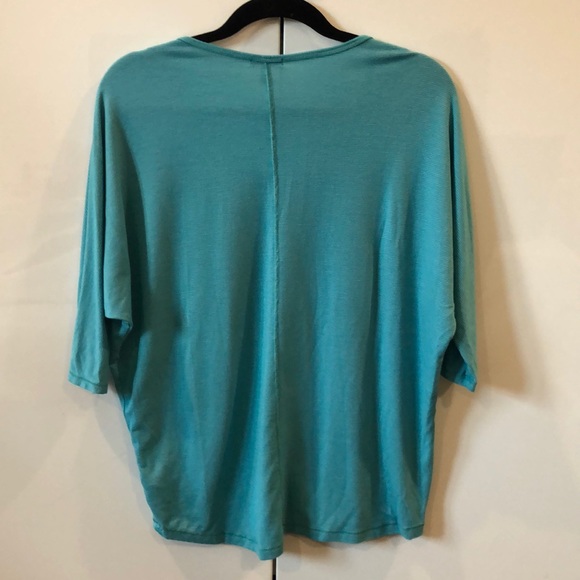 Tahari Dolman 3/4 Length Sleeve top - Picture 2 of 4